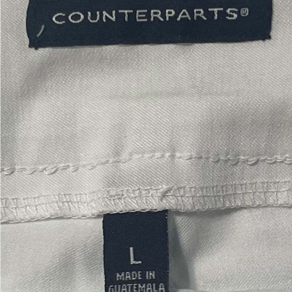 Coral Bay Golf
Counterparts 18 in. Solid Cateye Pocket Skort
White 
Size Large - Picture 3 of 5